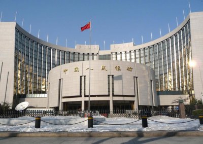 开年央行超额平价续作9950亿元MLF 专家:呵护资金面“量”更重要 一季度仍有