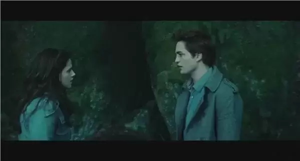 十部能魅惑你神经的超经典吸血电影推荐