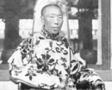 ​李莲英独得慈禧欢心，除了会梳头还会什么？