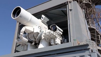​美国海军在波斯湾进行激光武器试验 1美元花费精准打击一架无人机