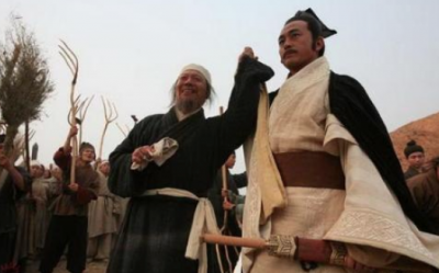 ​秦军去前线参加战争，居然要自己准备物资？