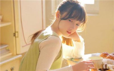 ​逗女生开心的幽默3个套路，追女生必备