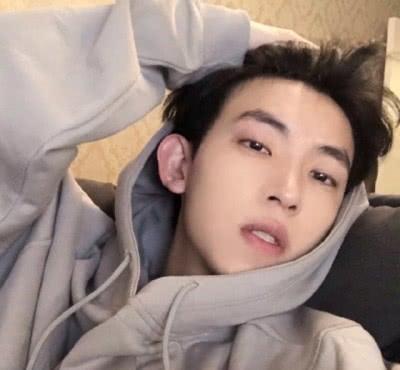 男生亲吻你这“三个地方”,怕已经爱你入骨,不要错过了才后悔!