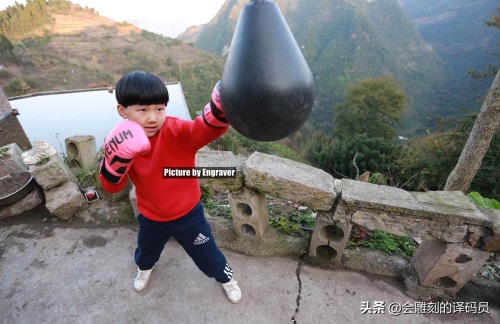 贵州8岁女拳手“小汤圆”的梦想：成为“世界拳王”