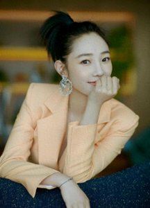 ​“一指禅”8年后，再看白百何陈羽凡，差距太明显，王珞丹说得对
