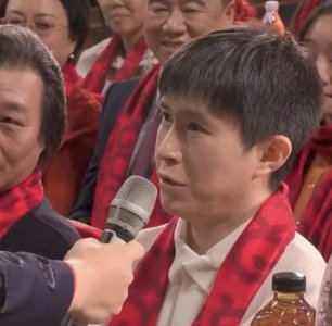​岳云鹏被观众建议别上春晚登热搜，其微博评论区也炸了，差评连连
