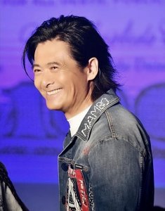 ​周润发塌房！人前一套背后一套！嚣张跋扈虚伪至极！
