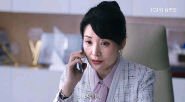 抱歉，内娱第一「名嘴」，已经消失了