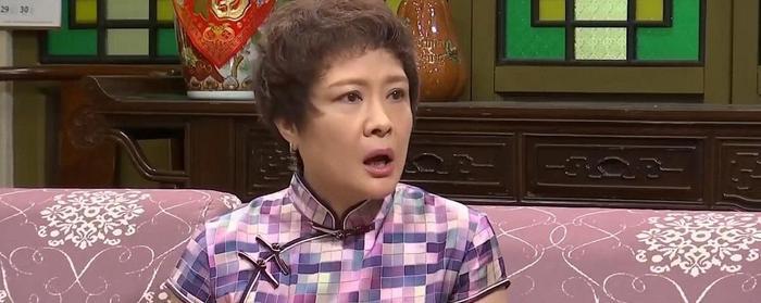 现在除了刘涛，在《外来媳妇本地郎》混得最好的，就是虎艳芬了