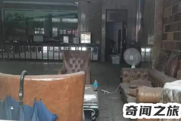 石家庄部队首长宾馆失手打翻酒杯被讹（石家庄哪个酒店被部队砸）(3)_
