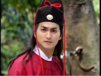 ​59岁何家劲近照，曾是最帅展昭，在没钱的时候去做过搬尸工