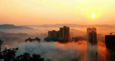 ​卡其色 颜色卡其色和什么颜色搭配最好黄中带棕