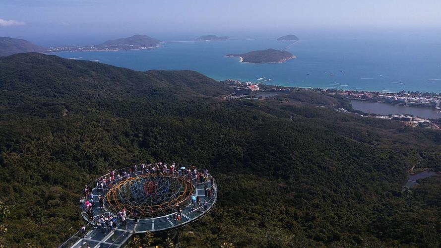 2.三亚亚龙湾热带天堂森林公园