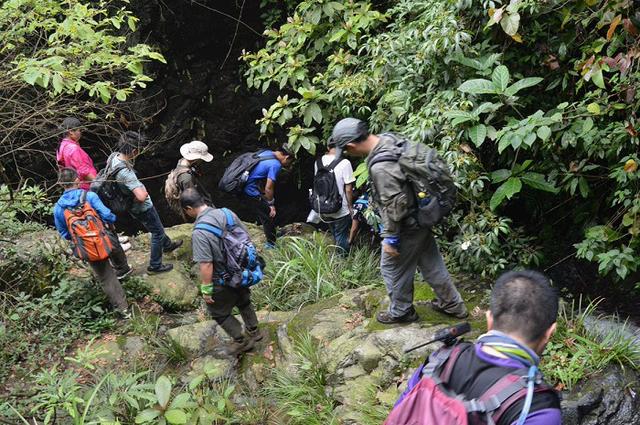 陕西3驴友非法穿越秦岭1人失联（驴友擅闯禁地遇难）(6)