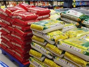 大米看包装怎么选(怎样从包装袋上看大米好坏)