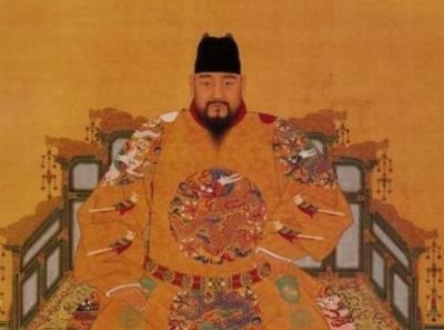 ​三星堆遗址金面罩的厚度是多少