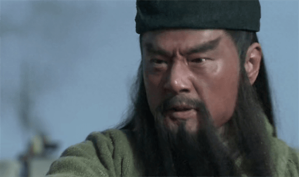 关公睁眼闭眼有说法吗(关公像睁眼和闭眼有什么讲究)