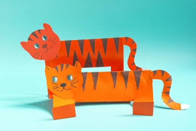 纸老虎指哪一类人(什么样的人是纸老虎)