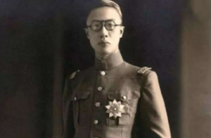 清朝末代皇帝溥仪