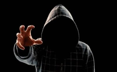 ​农村灵异事件 真实水鬼找替身 河塘水鬼拉人玩水小孩惨死