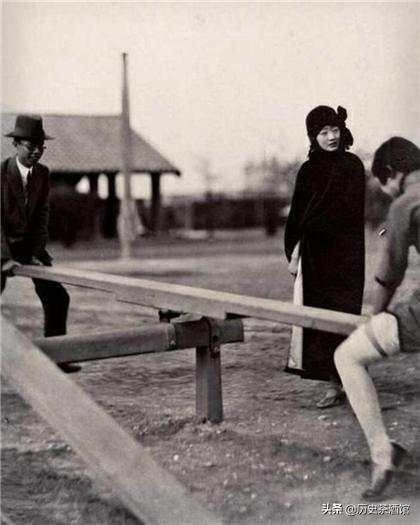 老照片再现溥仪的传奇一生:图七为复辟,最后一张是特赦后的生活