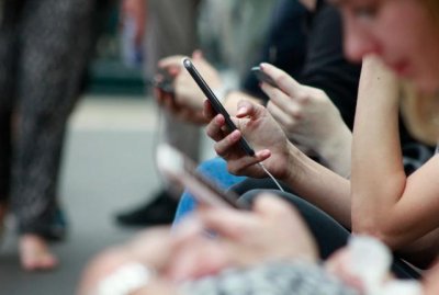 ​无线路由器旁边千万不能放这2样东西 不然千兆光纤也白瞎