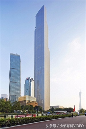 广州第一高楼广州周大福金融中心一览,建筑总高度530米
