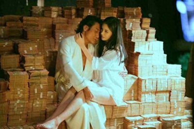 ​追龙2邱意浓大尺度微博私照组图来了 魔鬼般身材令人血脉喷张