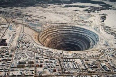 ​南极为什么有热水湖