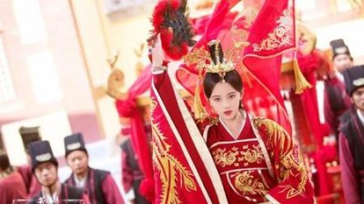 ​锦衣之下原著好看吗