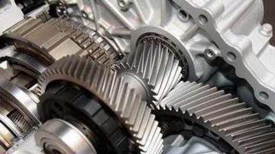 ​超车是加档还是降档(降档超车还是升档超车)