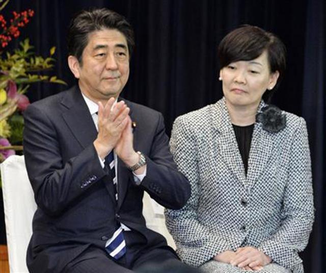 安倍晋三的妻子简介(安倍晋三身后的2个女人)(4)