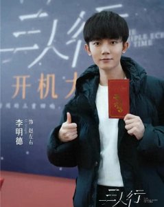 ​李明德发疯几天 微博涨粉四百万 抖音涨粉一千万，网友怒斥“圈钱”