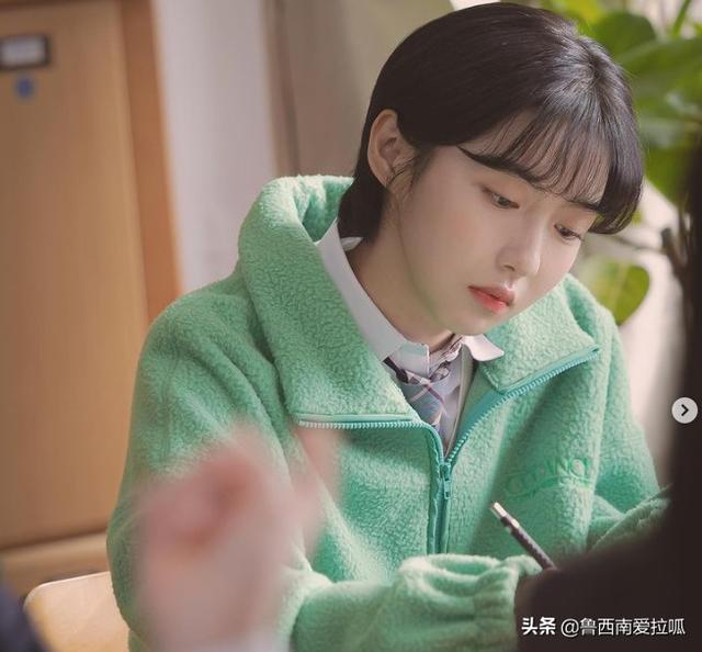 盘点15位短发更有魅力韩国女星是谁(盘点15位短发更有魅力韩国女星)(2)