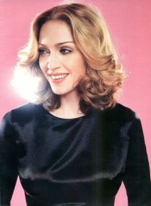 ​麦当娜风流史：被史泰龙前妻打并睡男友，与小41岁男“奶孙恋”