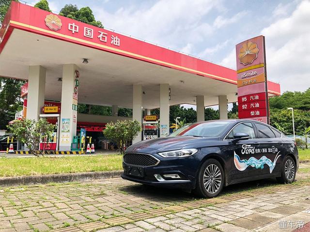 各款轿车的真实油耗(官方油耗2L100km实测3.7L)(2)