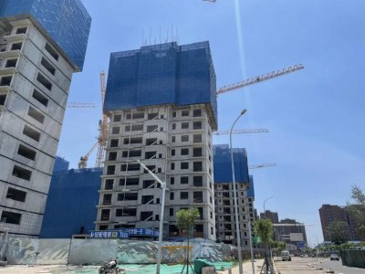 ​“今天晚上全员加班”，北京楼市新政后，有楼盘签约数大增，有购房者称“刚放