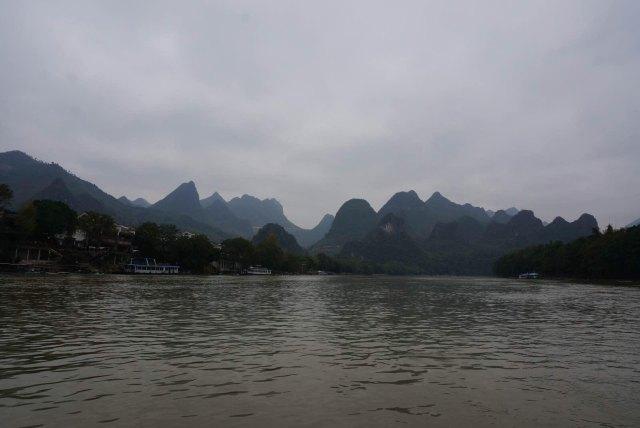 第二天：阳朔古镇、漓江三叠水