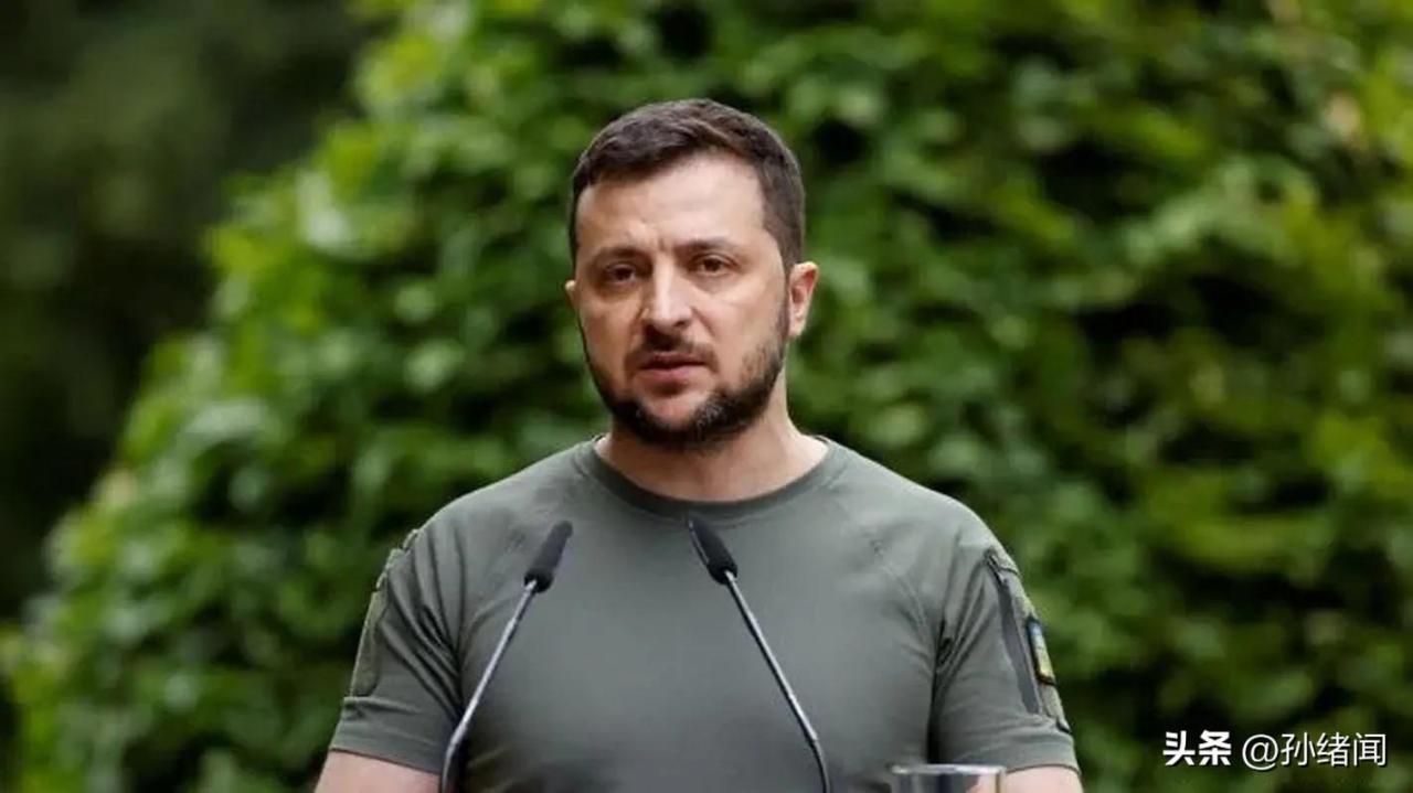 普京大帝今年多大了2025(普京70岁生日当天美俄同时敲响“核警钟”)