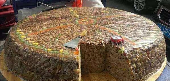 曾风靡全国的“天价切糕”现在却无人问津,网友:原因原来是这样