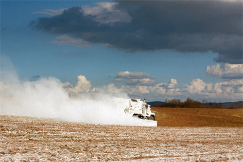 生石灰消毒的使用方法(生石灰多久能杀死细菌)