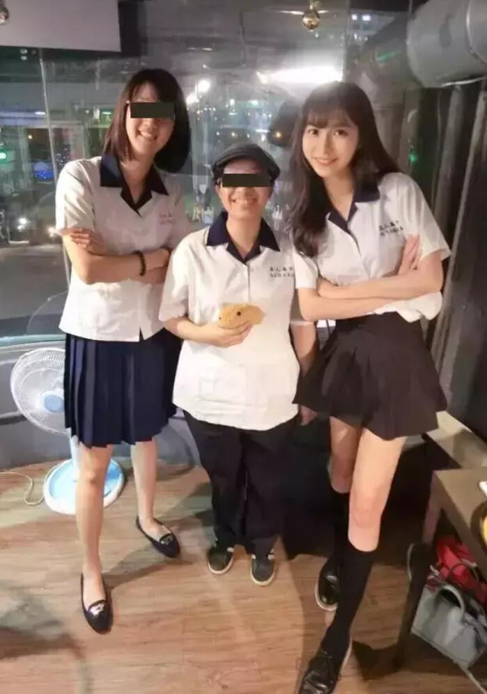 她是最美警花! 还是最美校花!一度因为网友太疯狂,关闭社交账号