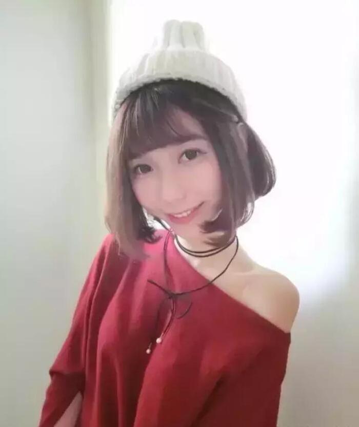 她是最美警花! 还是最美校花!一度因为网友太疯狂,关闭社交账号