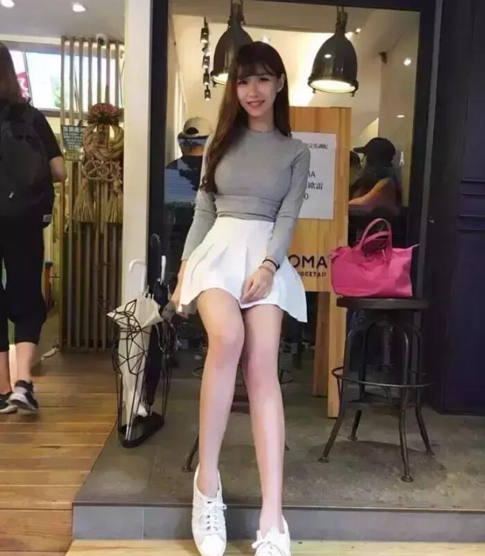 她是最美警花! 还是最美校花!一度因为网友太疯狂,关闭社交账号