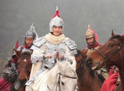 ​王薄生平简介