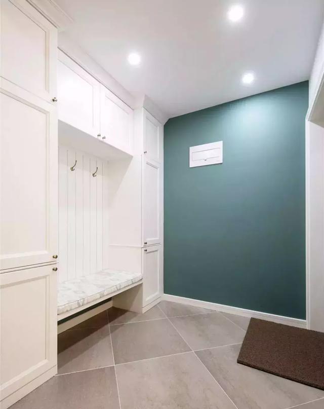 鞋柜+换鞋凳效果图,让你一进门就被吸引!