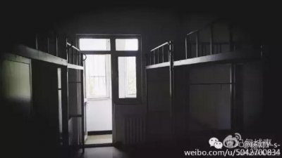 ​图：华北理工四人间、六人间长这样