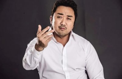 ​你敢相信这是马东锡上高中时的照片吗？