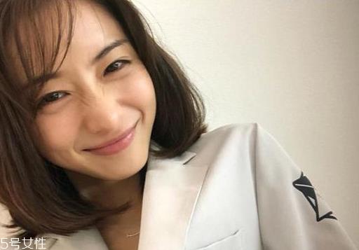 刘胡兰发型是什么样的 刘胡兰发型适合脸型 刘胡兰发型是什么样的 刘胡兰发型适合脸型