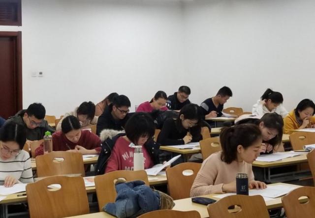 公务员考试报名要求提供哪些材料(公务员考试报名条件升级)(6)